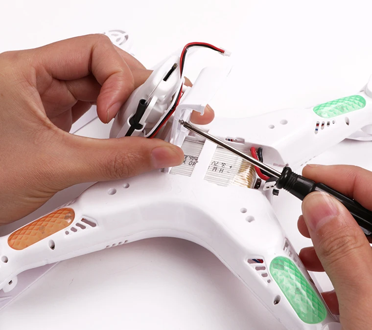 

X5C Upgrade Camera Accessory 1080P HD FPV Camera Set for SYMA X5C X5C-1 X5HC X5S X5SC X5SW RC Drone Real-time Video Transmission