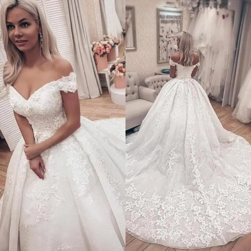 

Lace Ball Gown Wedding Dresses Off Shoulder Backless Tulle Court Train Robe de mariee with Short Sleeves Wedding Bridal Dresses