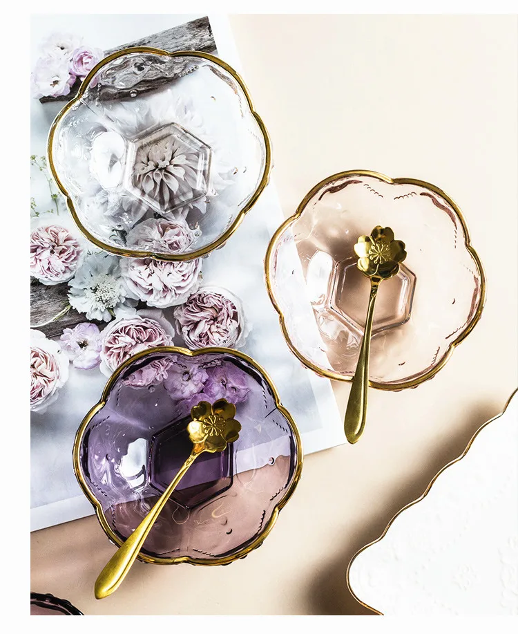 

Japanese Phnom Penh Bowl Ice Cream Dessert Bowl Japanese Cherry Blossoms Bowl In Gold Inlay Transparent Pink Bowls for Dessert