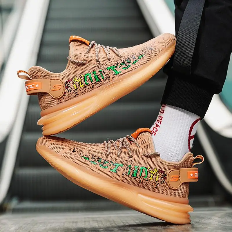 

Running Shoes Men's Sports Shoes Lightweight Flying Woven Breathable Mesh Outdoor Sports Shoes Male Running Shoes Made In China