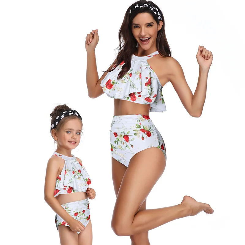 Милая одежда для мамы и дочки Купальники Mommy and Me купальник подходящая друг к