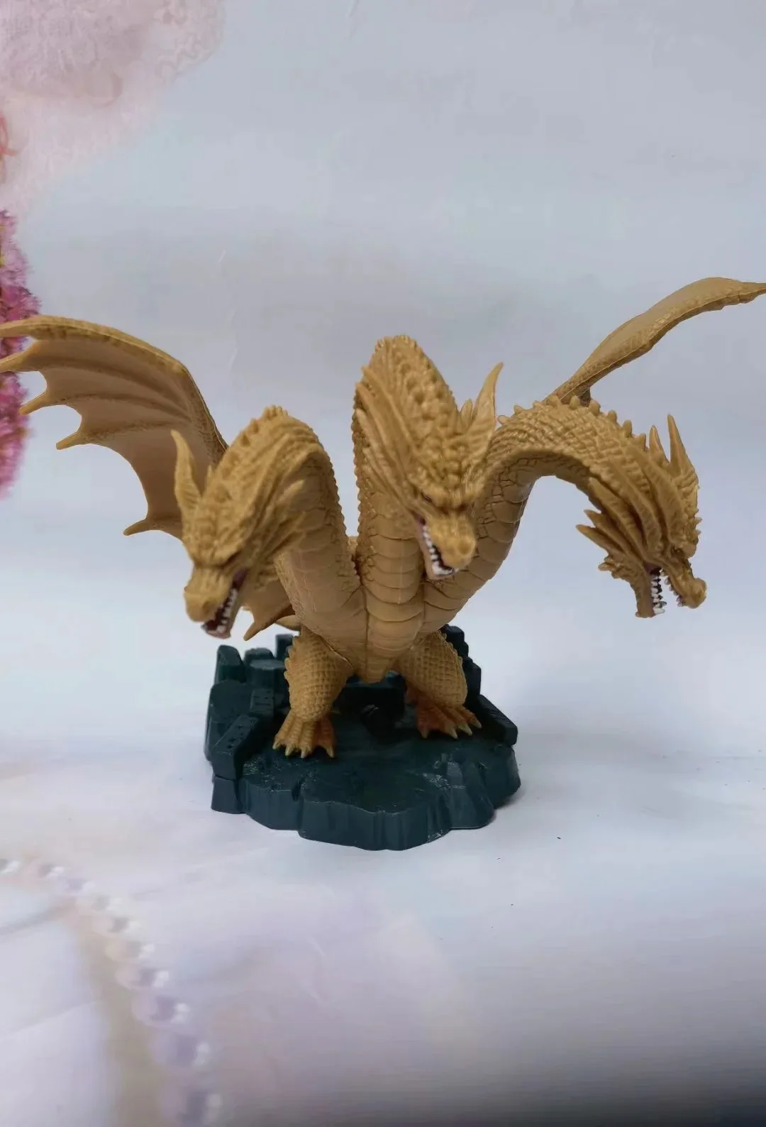 

12 см, Godzilla 2, монстр, трехголовый Дракон квиддора 2019, ПВХ экшн-фигурки, коллекционные игрушки, подарок для детей на Рождество