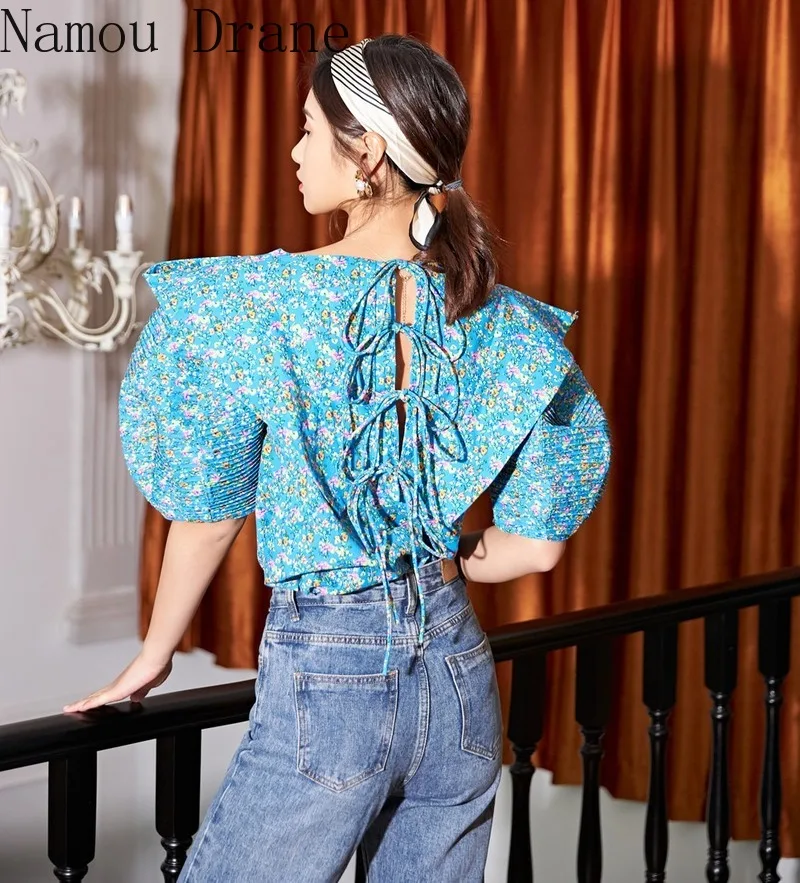 Женская блузка с волнистыми оборками дизайнерская синяя рукавами-фонариками и