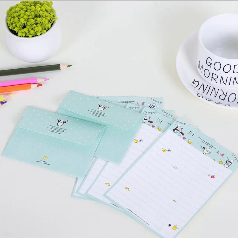 

1 Set (4 Sheet Letter Paper + 2 Pcs Envelopes) Mini Flower Animal Letter Pad Writing Paper Office School Supplie