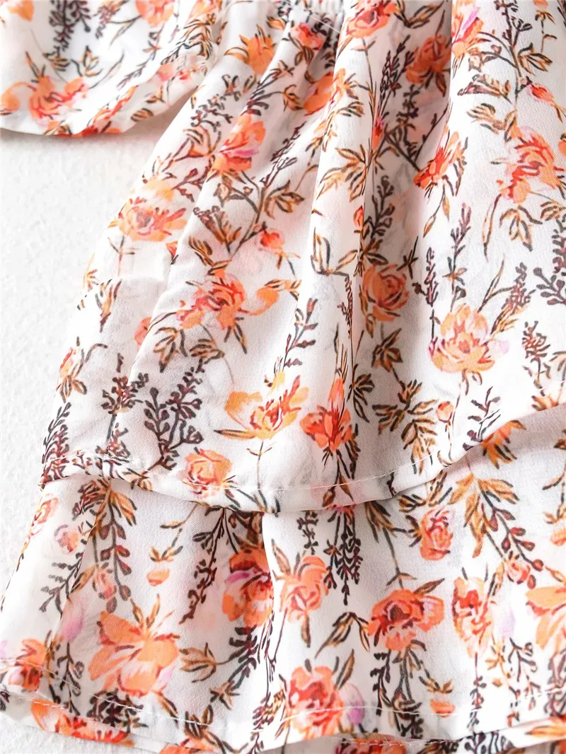 

European and American style fall 2020 new French style retro floral Rose Garden bubble sleeve long sleeve elastic dress for wome