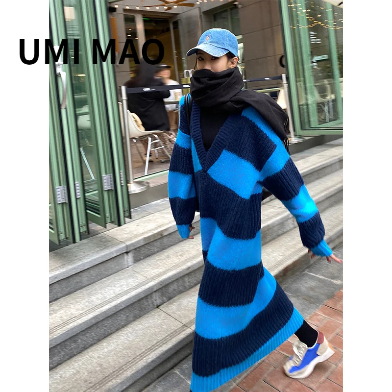 

UMI MAO Lazy Loose Over-the-knee V-neck Striped Sweater Dress Women's Long Autumn Winter 2021 New Retro Knitted Dress Y2K