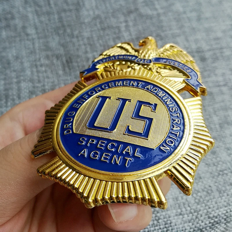 

DEPARTMENT OF JUSTICE DRUG ENFORCEMENT ADMINSTRATION SPECIAL AGENT / DEA Badge,Replica Movie Prop Pin Cos