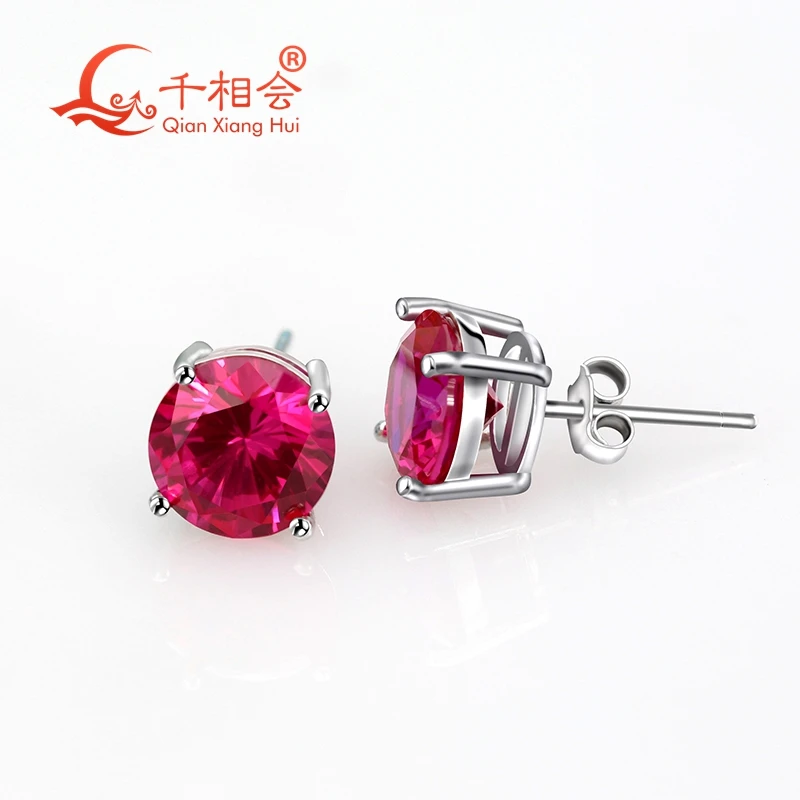 Серьги-гвоздики из серебра 925 пробы с розовым корундом круглой формы 8 мм |