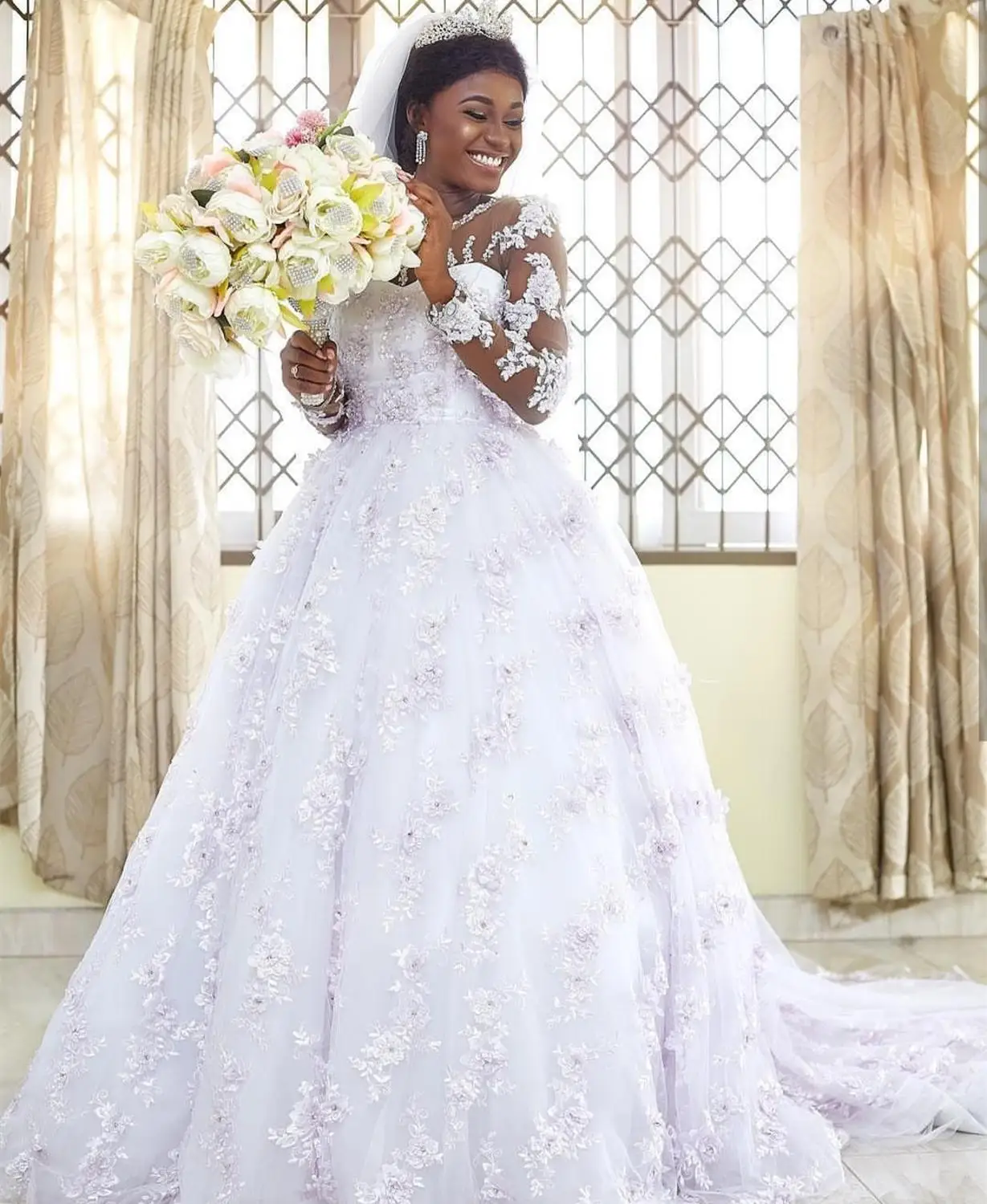 2020 свадебное платье в африканском стиле 3D Цветы длинный рукав шлейф свадебные