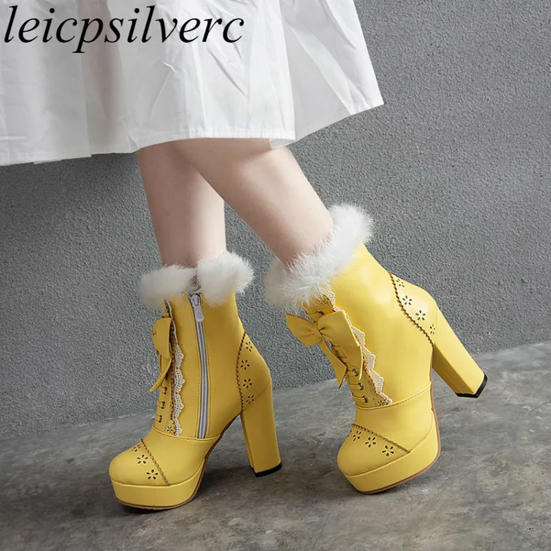 Женские ботинки на очень высоком каблуке теплые плюшевые до середины икры с