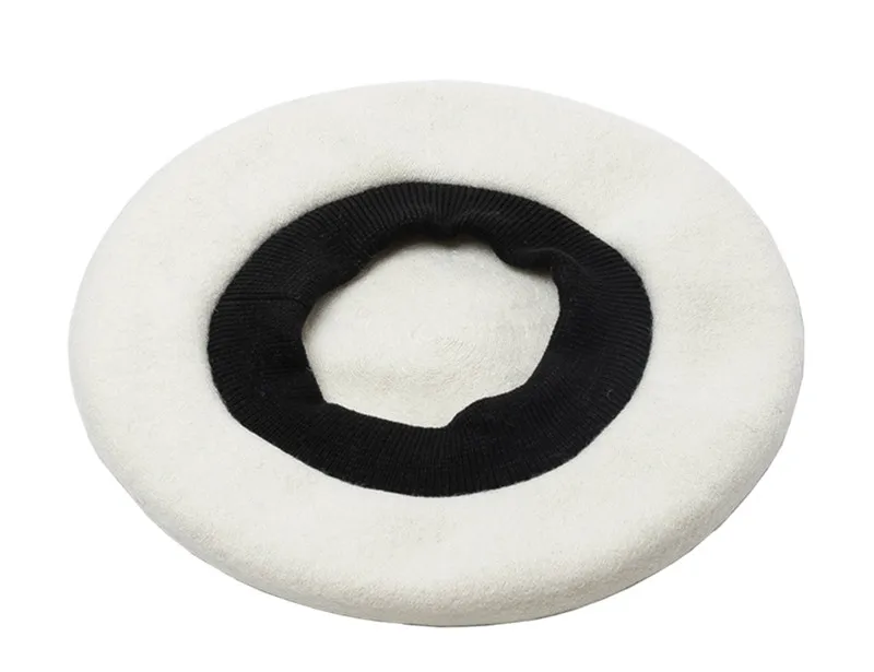 Берет женский шерстяной однотонный с эластичной застежкой на осень/зиму |