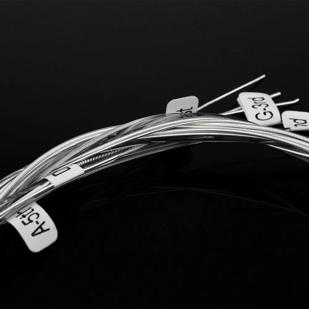 Классические гитарные струны Alice AC139 титановые нейлоновые легкие с серебряным