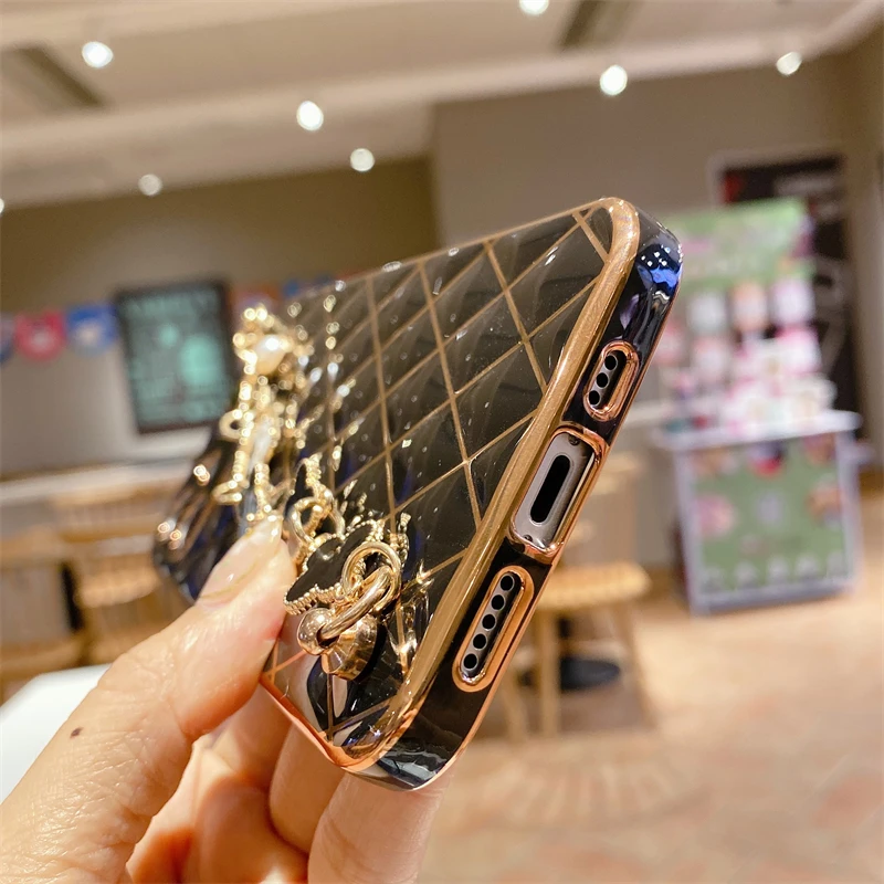 

Xiaoxiangfeng four-leaf clover mobile phone case for iPhone 11 12 Pro Max MINI SE 2020 X XR XS Max 7 8 Plus anti-drop case