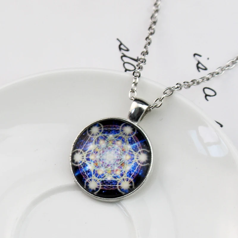 

Charm Mandala Art Picture Glass Necklace Buddhism Chakra Om India Yoga Symbol Crystal Pendant Flowers Jewelry for Unisex