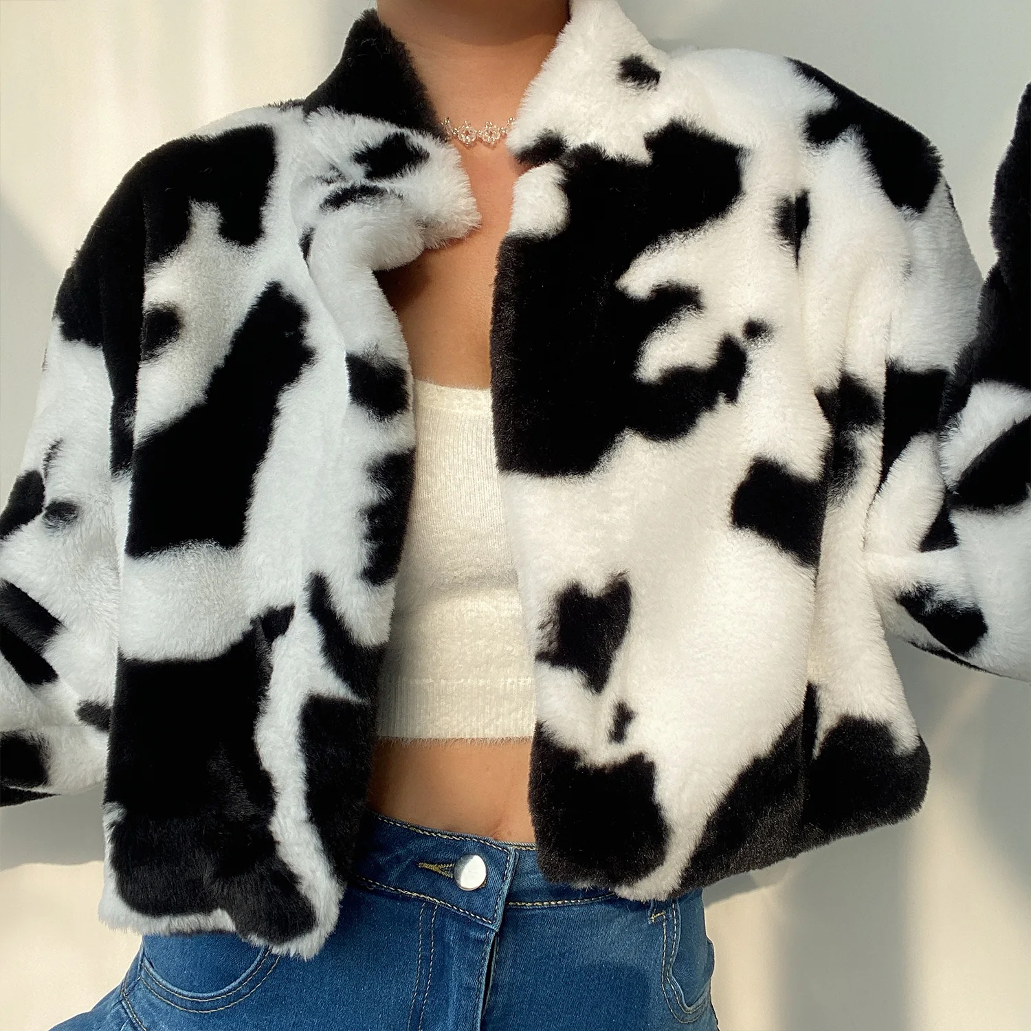 

Black White Cute Cow Anime Faux Fur Coats Woman Autumn Winter 2021 Harajuku Y2k Crop Top Overcoat Teddy Jacket Streetwear