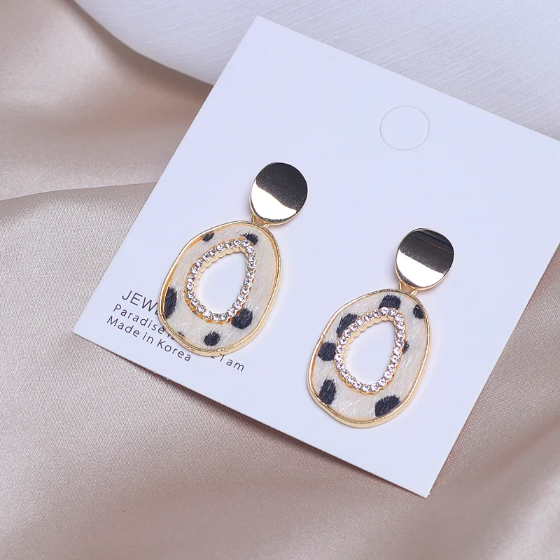 Классические плюшевые леопардовые серьги с кристаллами для женщин