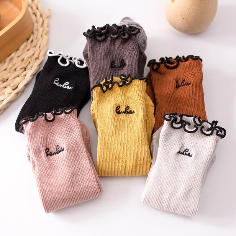 High Quality Cute Elegant Lovely Kawaii Embroidery Sweet Harajuku Cotton Women Socks Anima Character Casual Short Hot |