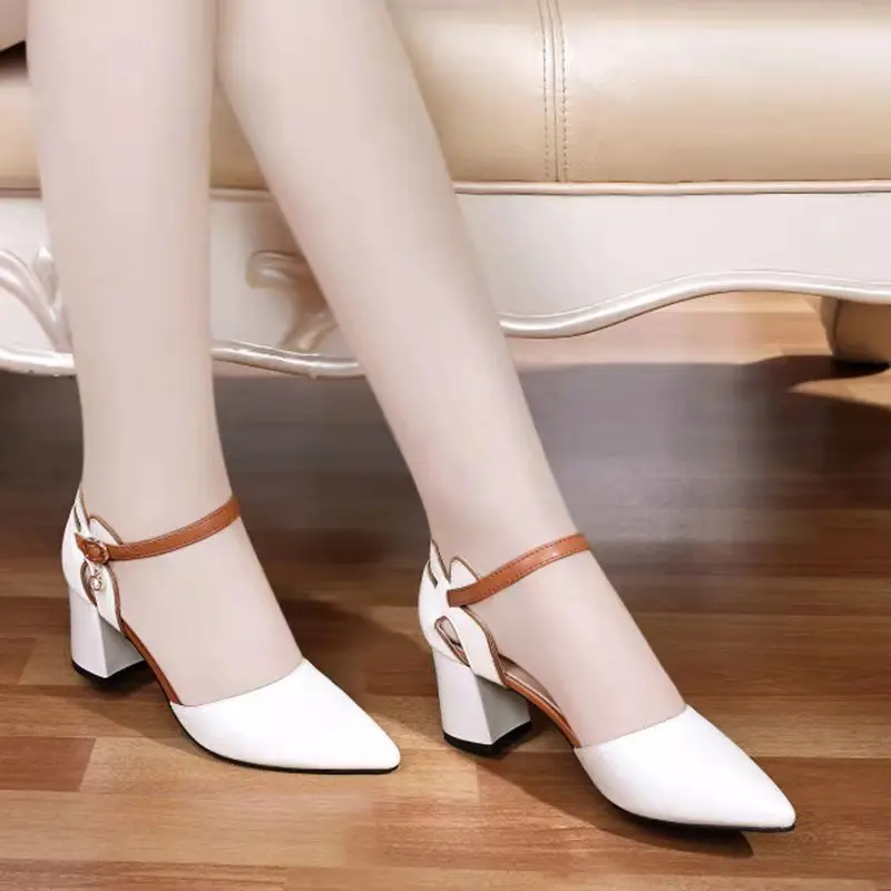 

Cresfimix Sapatos/Женская Классическая обувь высокого качества на квадратном каблуке 5,5 см; Цвет бежевый; Женская Повседневная стильная обувь из ис...