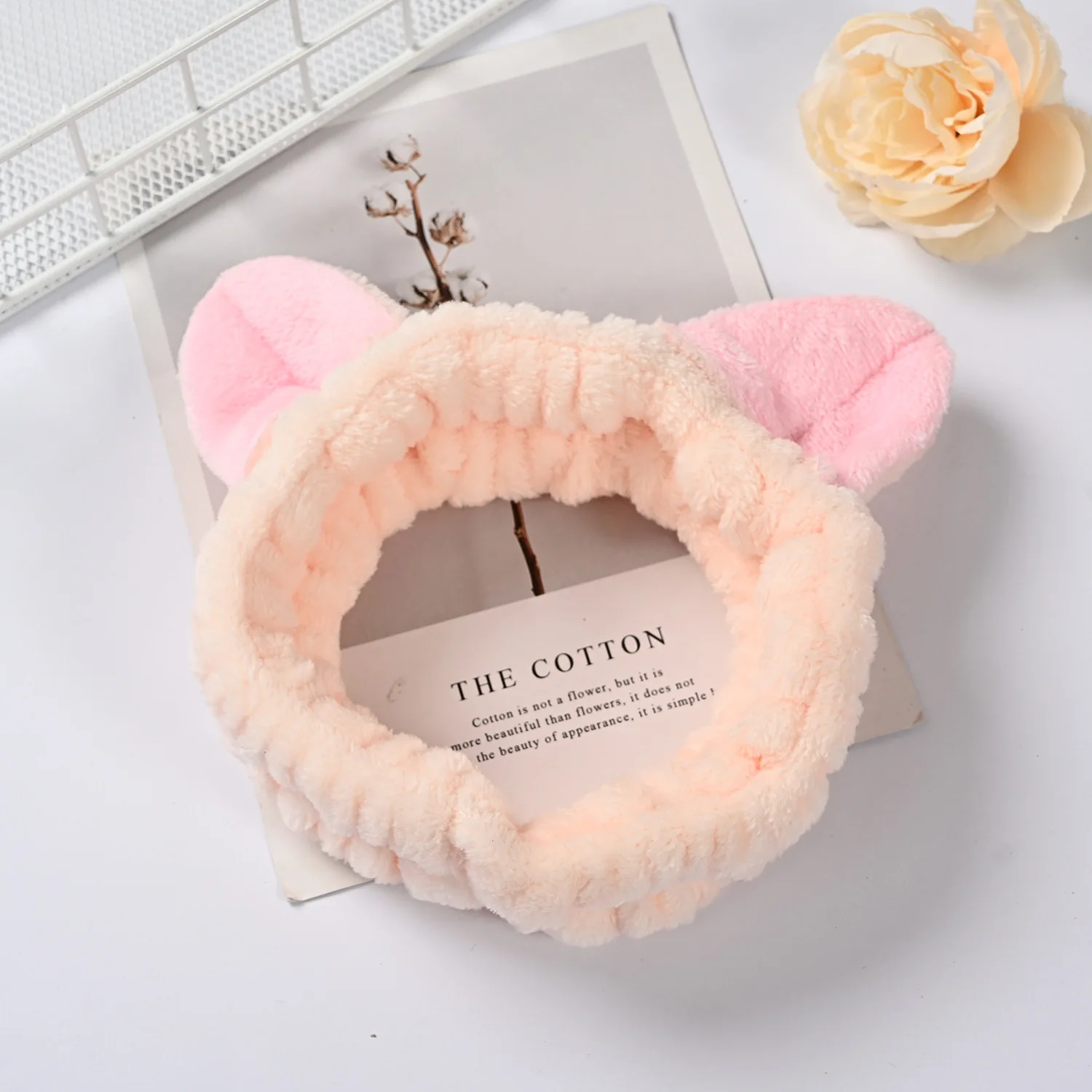 Рисунок 6 - 2021 ободки с кошачьими ушками