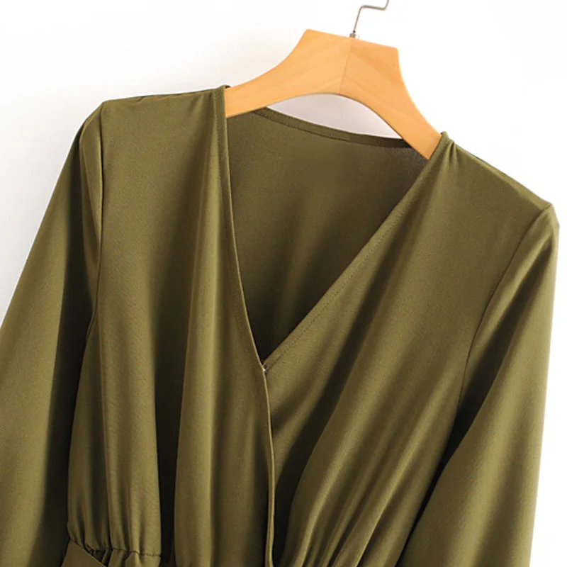 Женский комбинезон на весну и осень повседневный однотонный с v образным вырезом