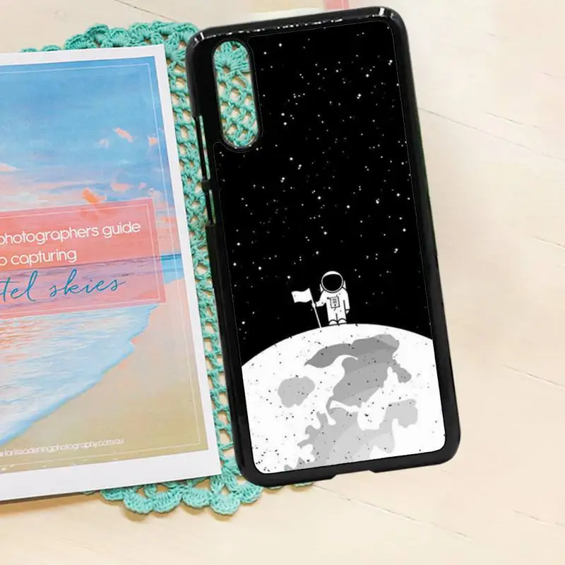 

Black White Moon Stars Space Astronaut Phone Case PC for iPhone 11 12 pro XS MAX 8 7 6 6S Plus X 5S SE 2020 XR