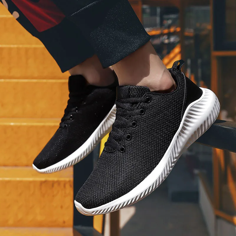 Кроссовки мужские сетчатые на шнуровке дышащие Вулканизированная подошва