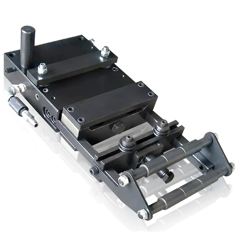 Пневматический питатель с квадратным цилиндром. Простая установка. Клемма для