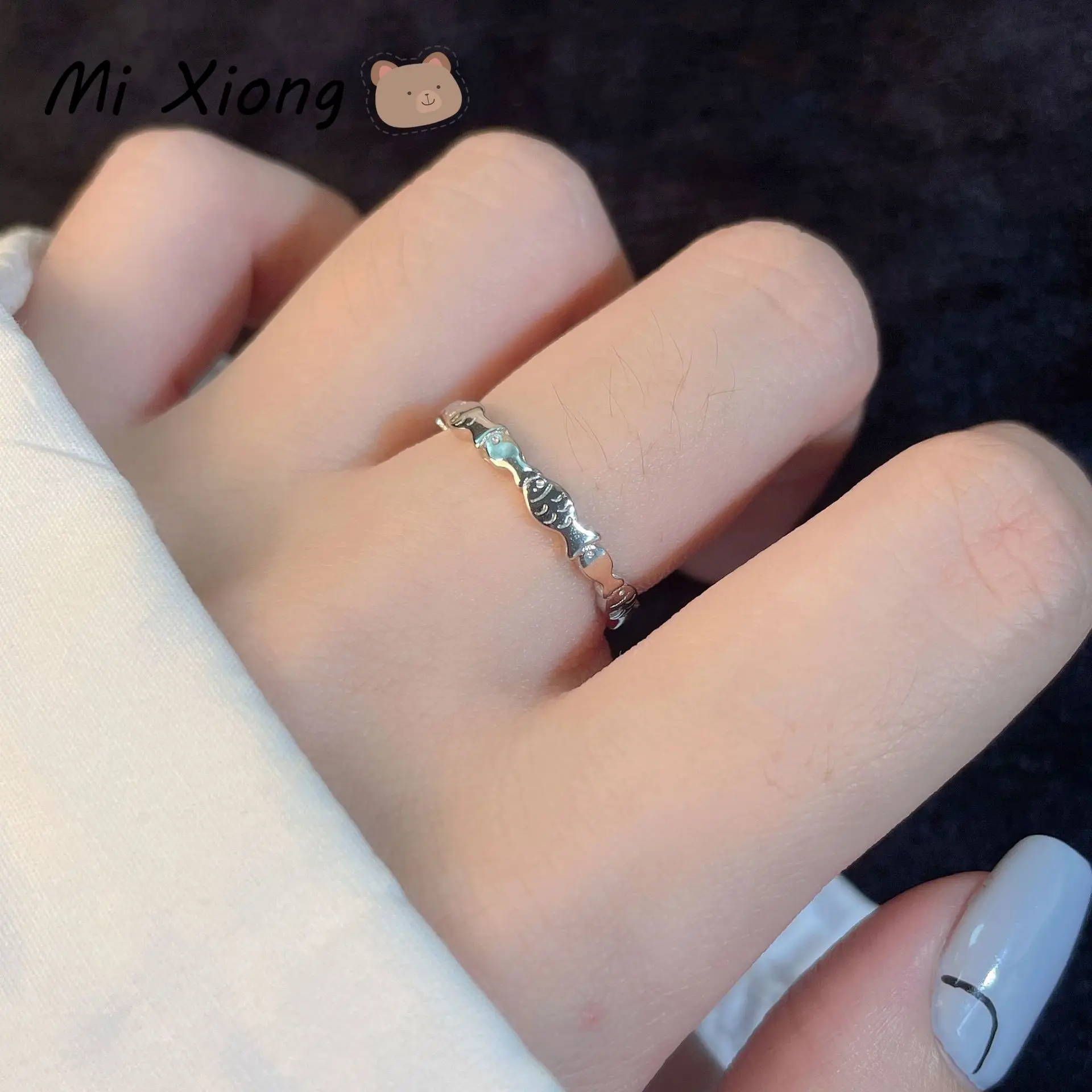 

Кольцо женское из серебра 925 пробы, с холодным ветром