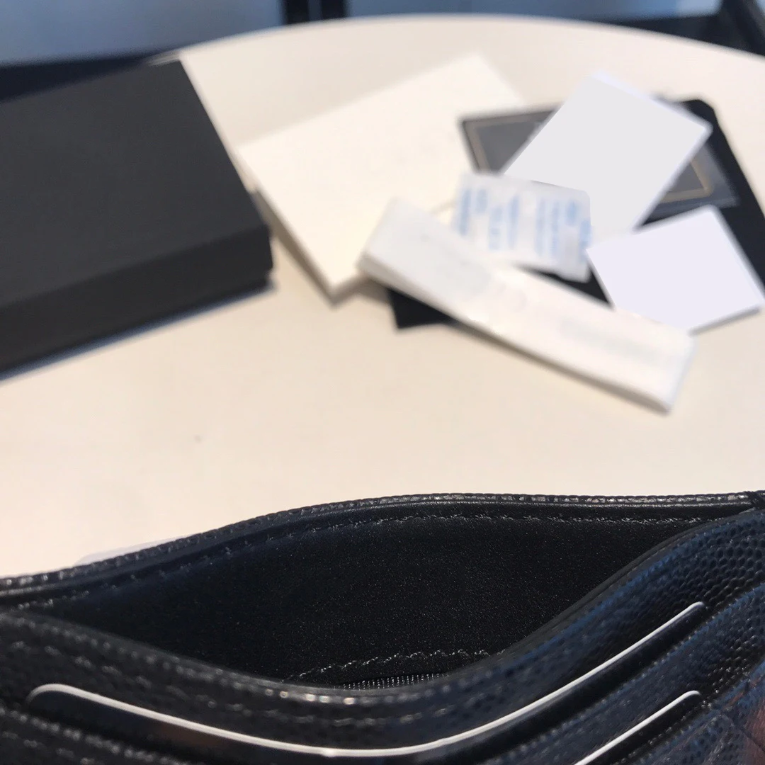

2021 new high end customized luxury women's card bag caviar leather leisure fashion change bag cardholder