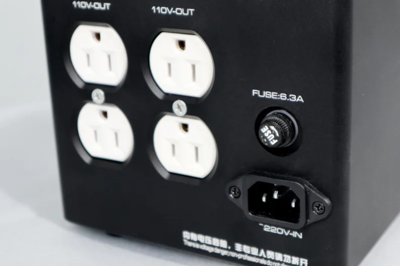 

High power 500W 220V input voltage 10V / 100V output 1 fever isolation power supply