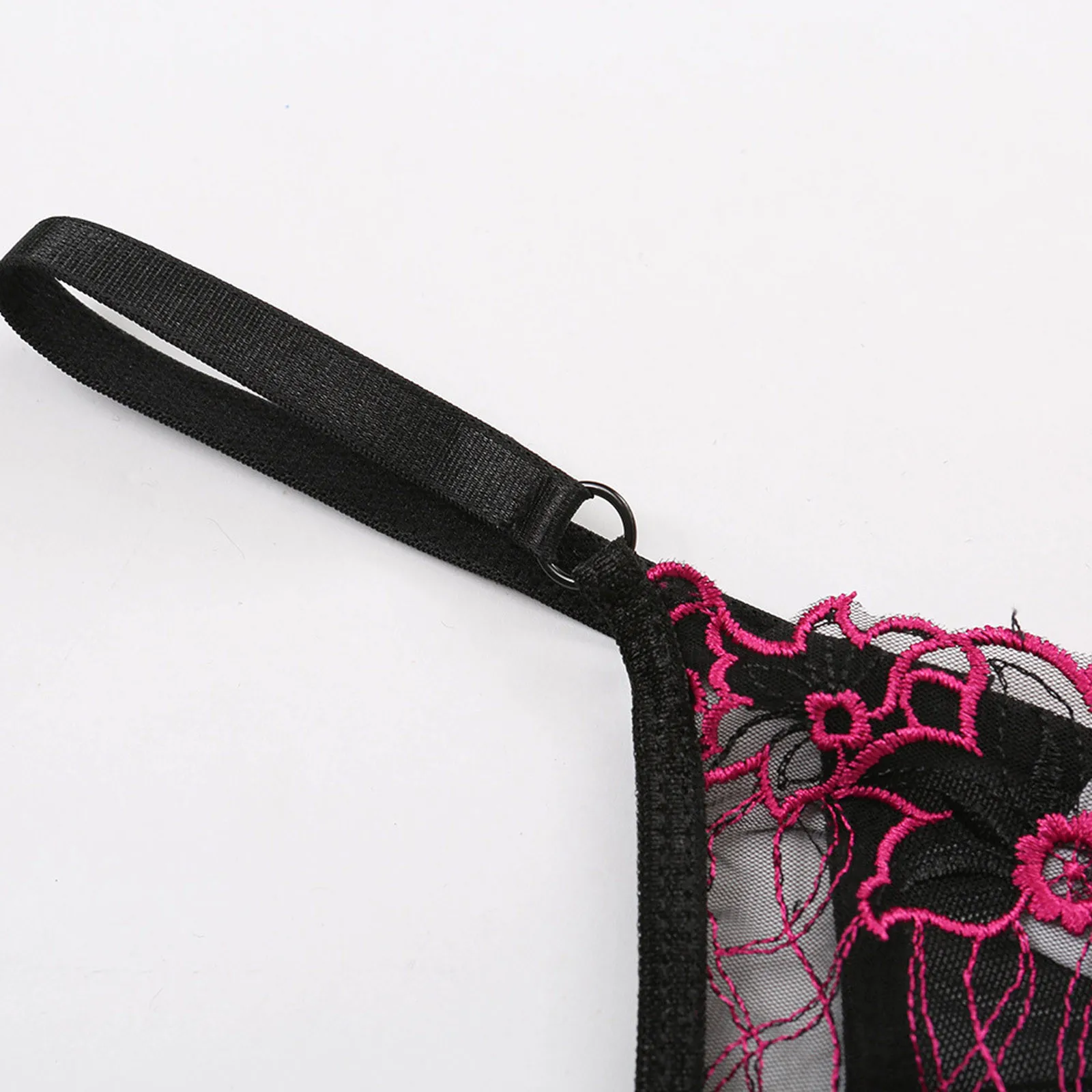 

New Sexy Lingerie Bra Thong Set For Women Breathable Brassiere Sexy Mesh Bra Set Embroidery Lingerie Women's Underwear