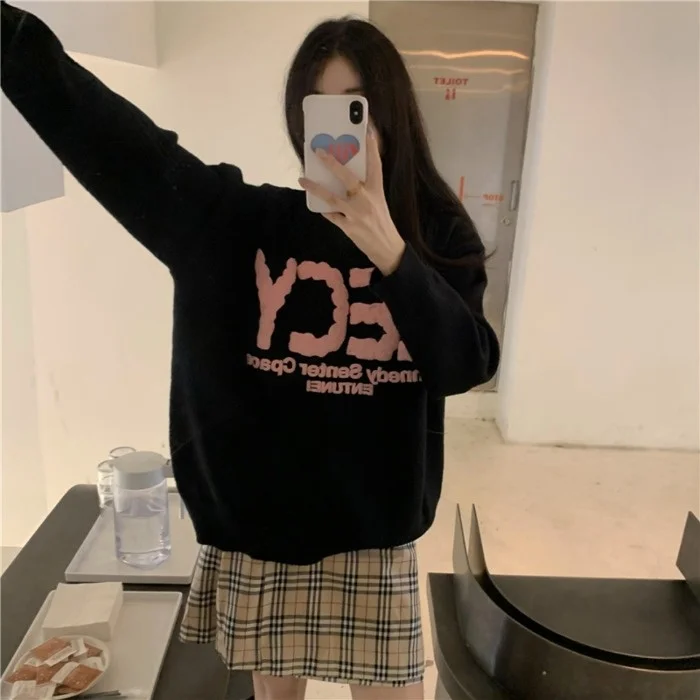 Женский трикотажный пуловер с Вышивкой Букв и длинным рукавом | Женская одежда