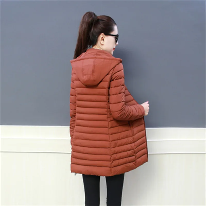 Женское зимнее теплое пальто с капюшоном облегающая однотонная Базовая куртка