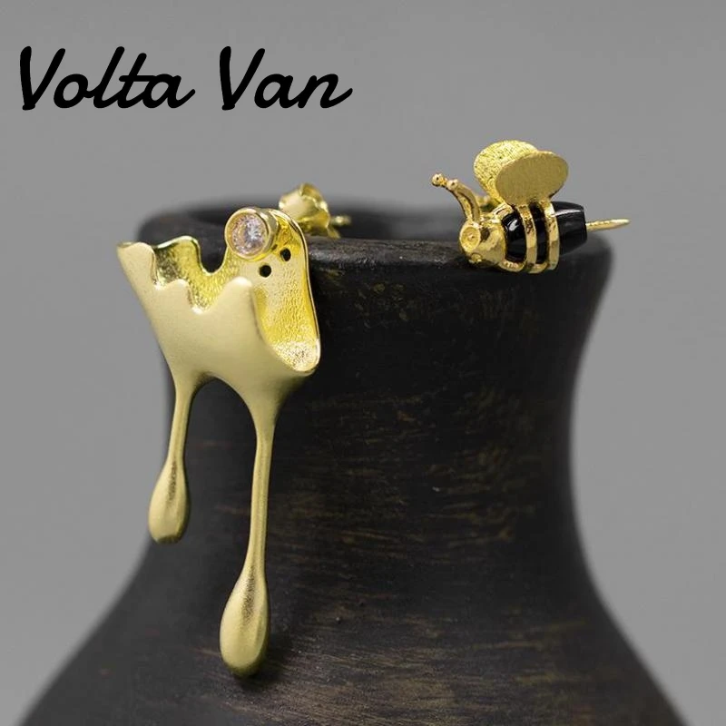 

Volta Van 925 Sterling Silver Zircon Stud Earrings 2022 New Honey Bee Individuality Irregular Jewelry Silver Earrings Gift