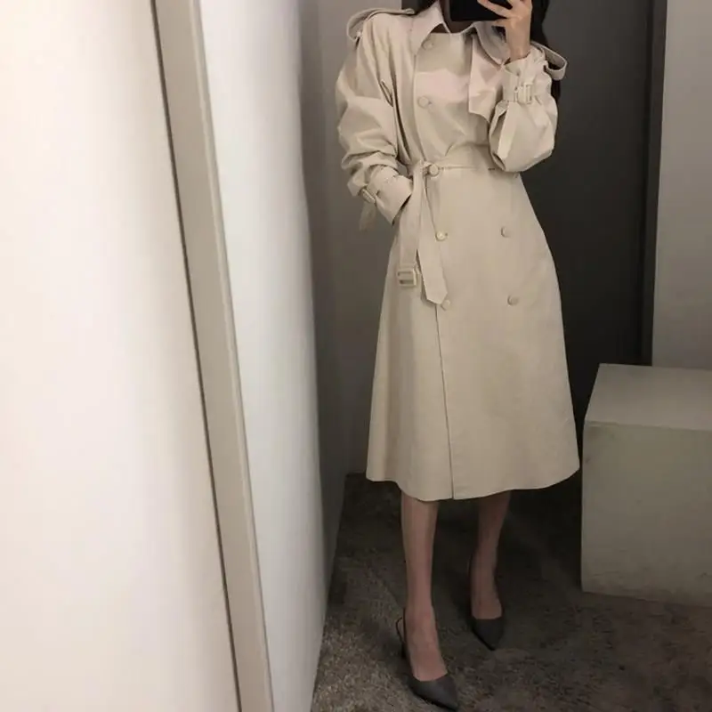 Осенний однотонный двубортный длинный плащ в британском стиле прямая ветровка с