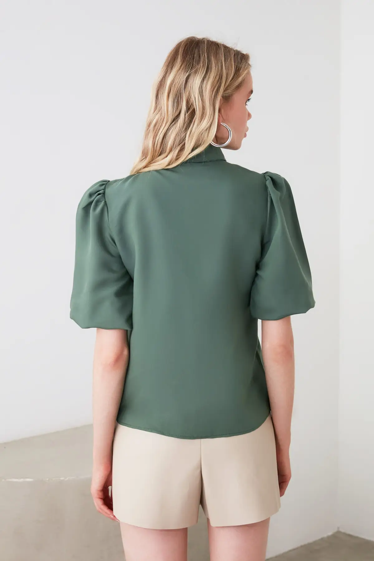 

Trendyol Handles Shirred Shirt TWOAW21GO0075