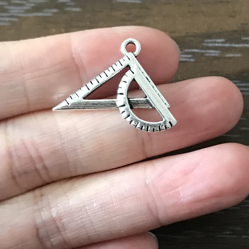 

20PCS DIY Triangle Ruler Maths Charms Zinc Alloy Architect Triangle Ruler Pendant for Bracelet Necklaces Zipper Pulls