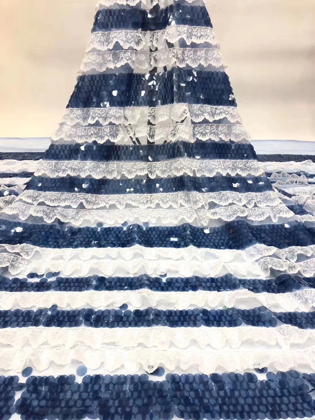 

African sequined tulle lace fabric 2020 high quality French lace fabric embroidered Nigerian lace fabric for women D37471