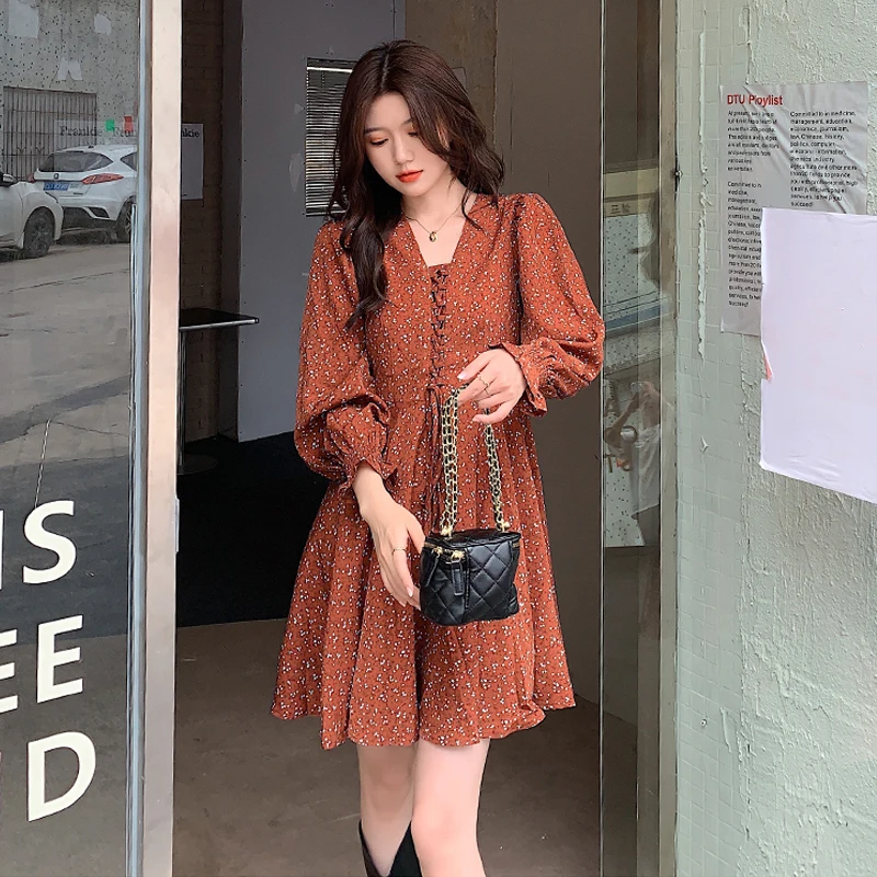 

Женское кружевное платье в стиле ретро, элегантное платье с V-образным вырезом и рукавами-фонариками, платье с цветочным принтом в Корейском...