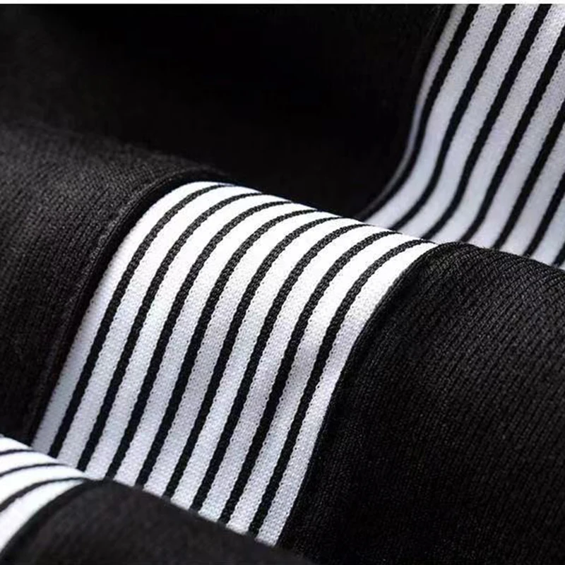 

New light luxury autumn and winter men's stand-up collar cardigan casual sports suit long-sleeved trousers two-piece suit