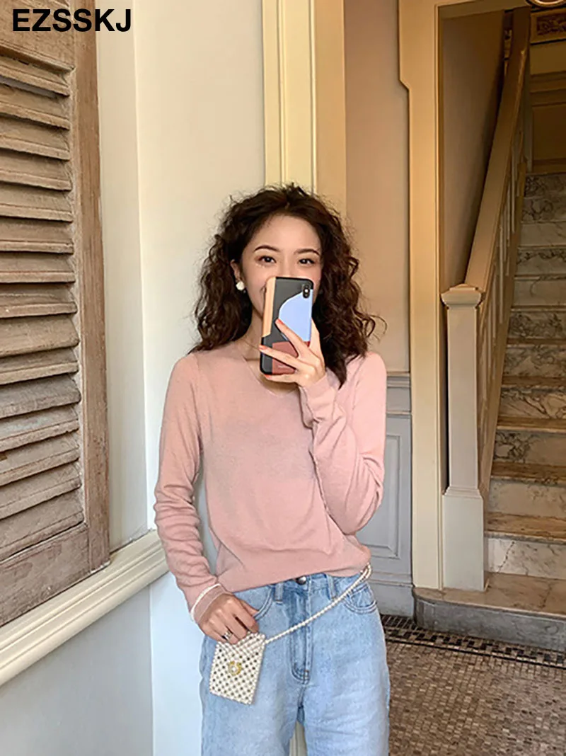 Женский трикотажный пуловер с V-образным вырезом и длинным рукавом | Женская