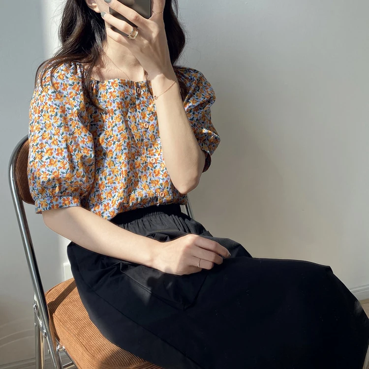 

Houthion Women's Shirts Short-sleeved Blouse Floral Comfortable Fashion Tops Casual Square Collar Spring and Summer