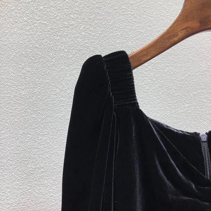 

2020 new winter women's deep V neck backless women's elegant velvet dress black event dress