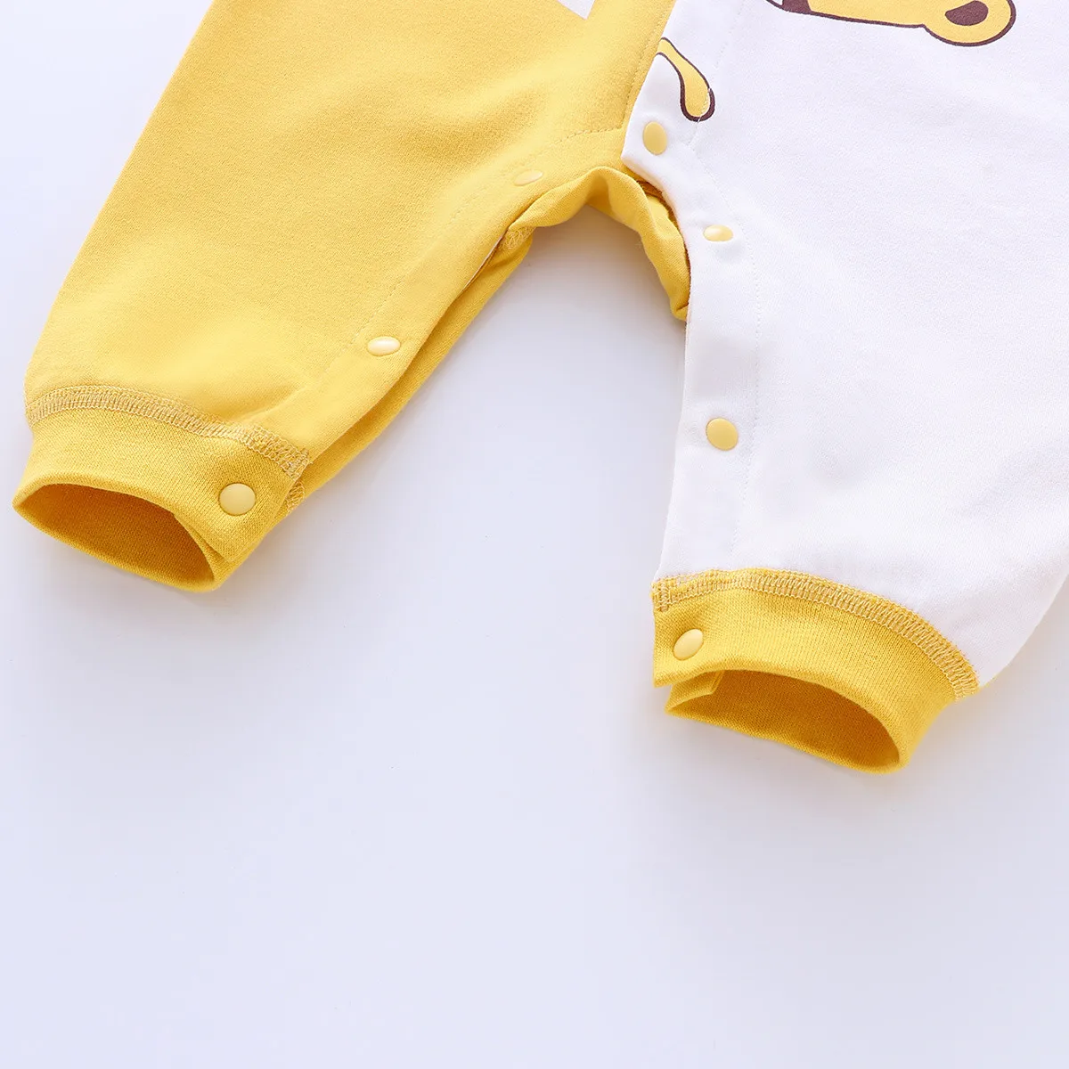 

2021 New Fashion Newborn Baby Ropmer Cartoon Long Sleeve Baby Boy Girl Clothes Cotton Baby Jumsuit