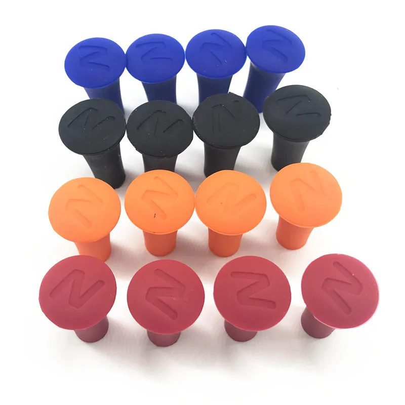 Универсальный держатель для мобильного телефона с резиновыми колпачками