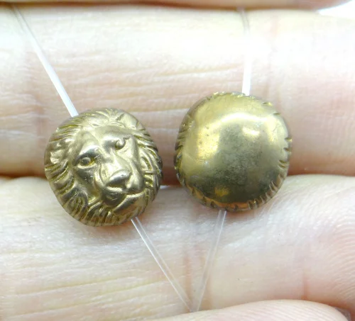 Натуральный кварцевый кристалл Гальваническая пластина Немагнитный гематит