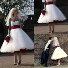 Готическое свадебное платье в стиле рок-н-ролл с красным поясом, ТРАПЕЦИЕВИДНОЕ платье до колен в стиле бохо, тюлевой короткий Свадебный недорогое размера плюс свадебное платье