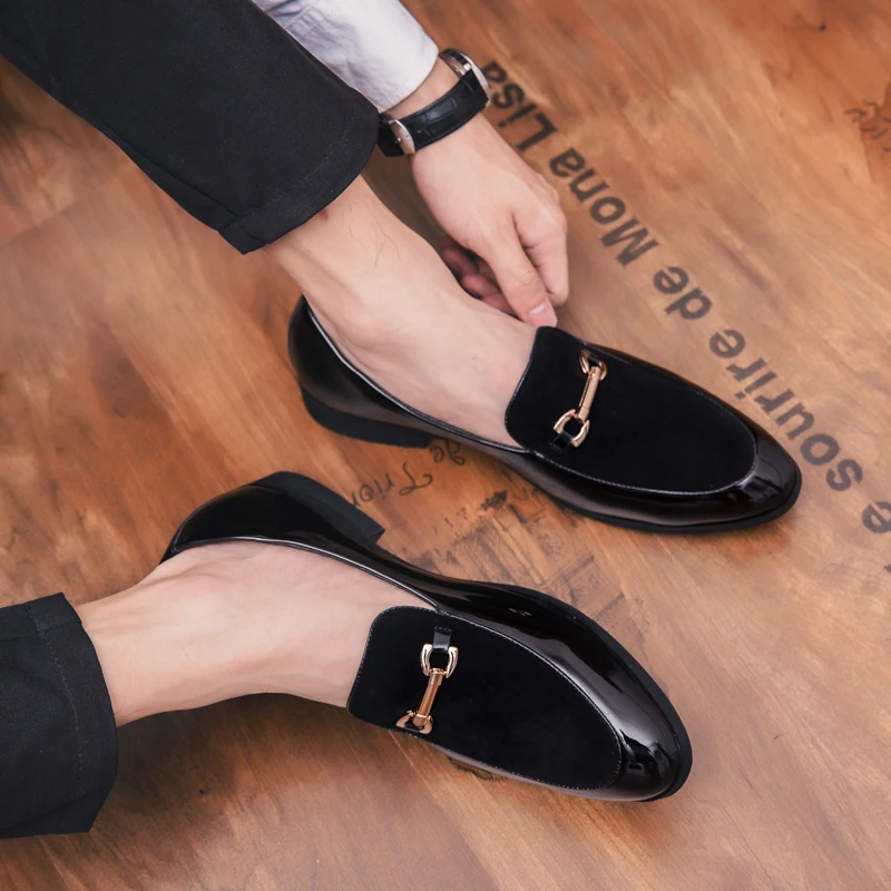 

2021 new spring leather shoes slip-on mens loafers Suede luxury black brogues oxford shoes classic comfortable moccasin