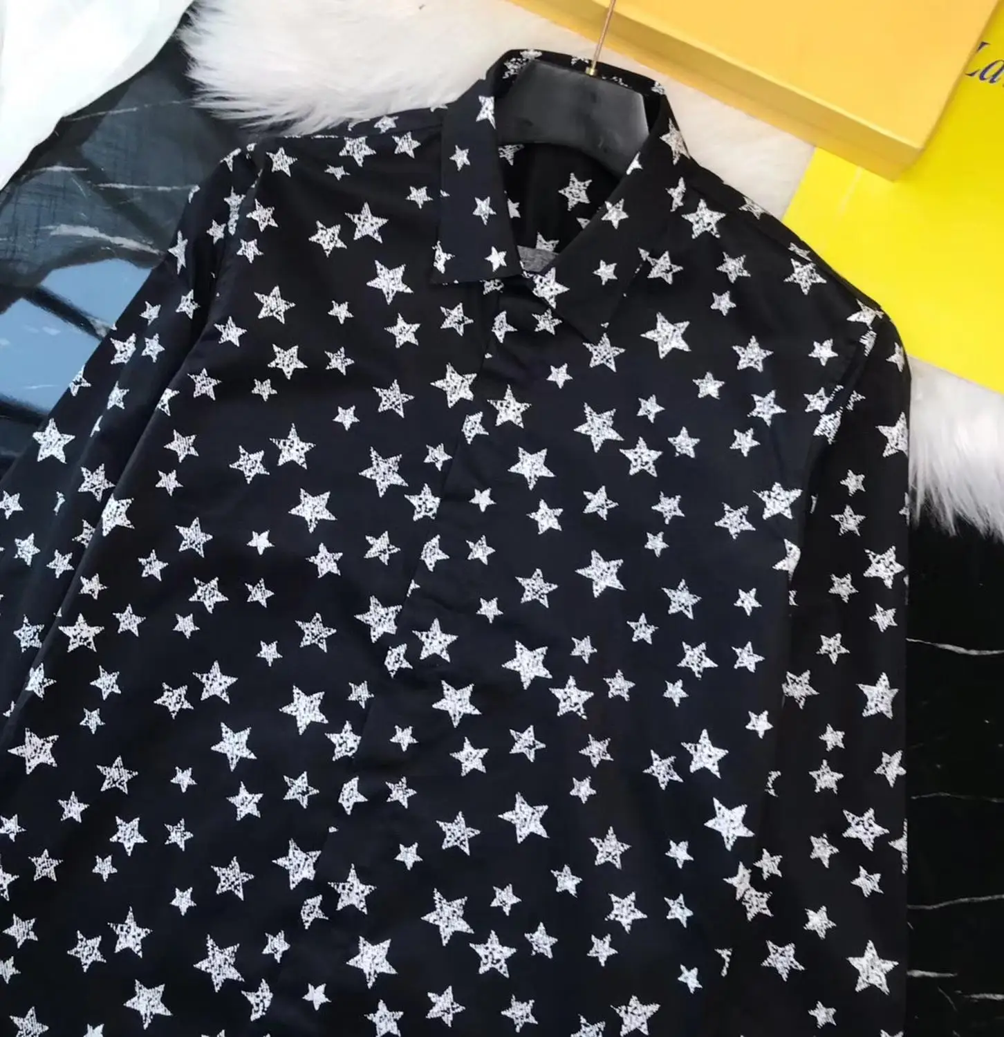 Хлопковая рубашка с длинным рукавом рисунком из маленьких звёзд принт Для мужчин
