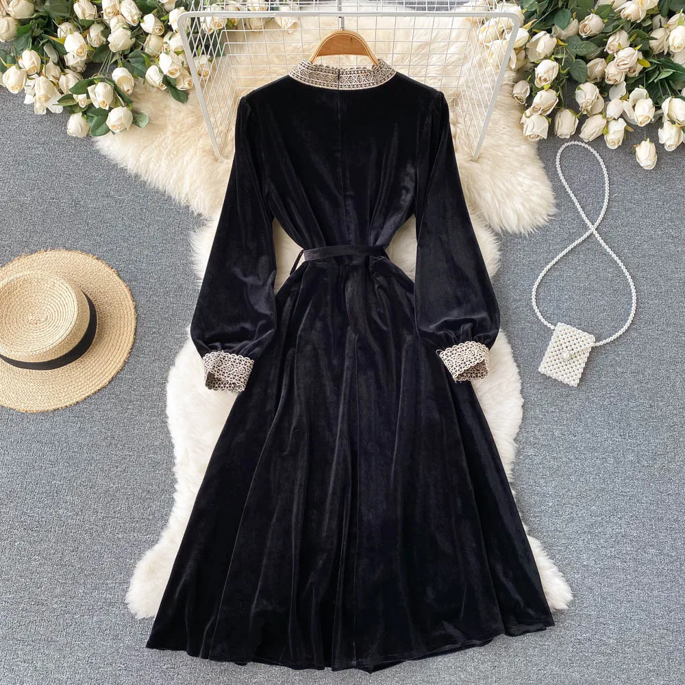Женское новое модное осенне-зимнее вечернее черное платье А-силуэта с длинными рукавами и круглым вырезом, обтянутое бархатом.